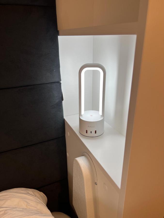 Well-Positioned Studio Flat London Exteriör bild